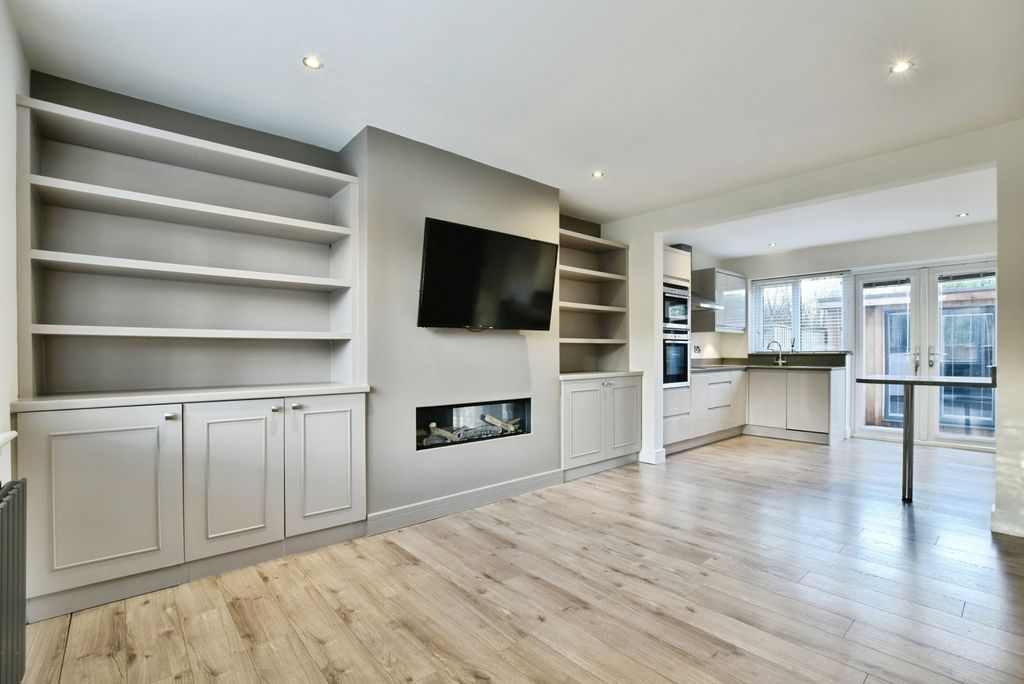 Additional image 2 of 3 bed semi-detached house for saleCrescent Road, Alderley Edge, Cheshire SK9