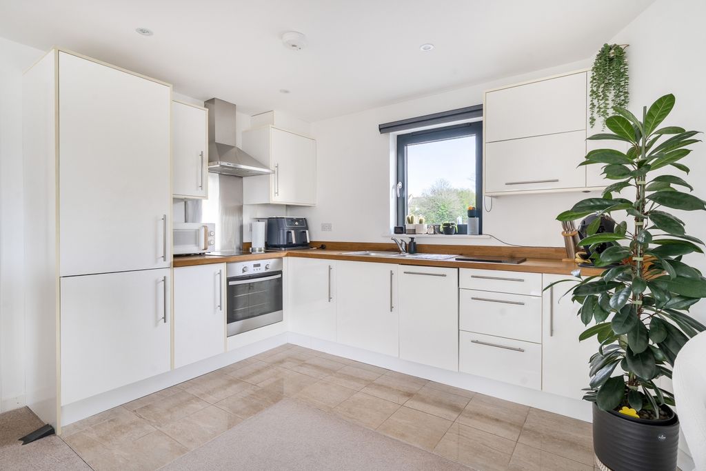 Additional image 3 of 2 bed flat for saleBrunswick Wharf North Walk, Barnstaple, Devon EX31