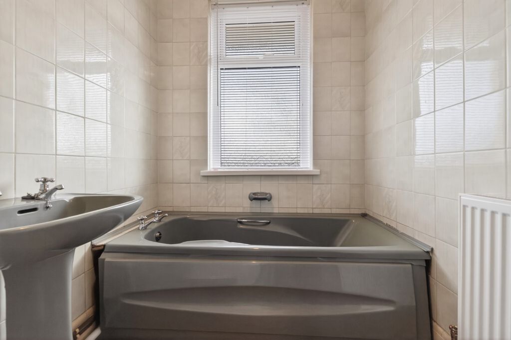 Additional image 11 of 3 bed semi-detached house for saleGreenway Road, Rumney, Cardiff CF3