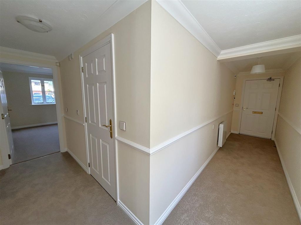 Additional image 9 of 2 bed flat for saleSouth Street, Bridport DT6