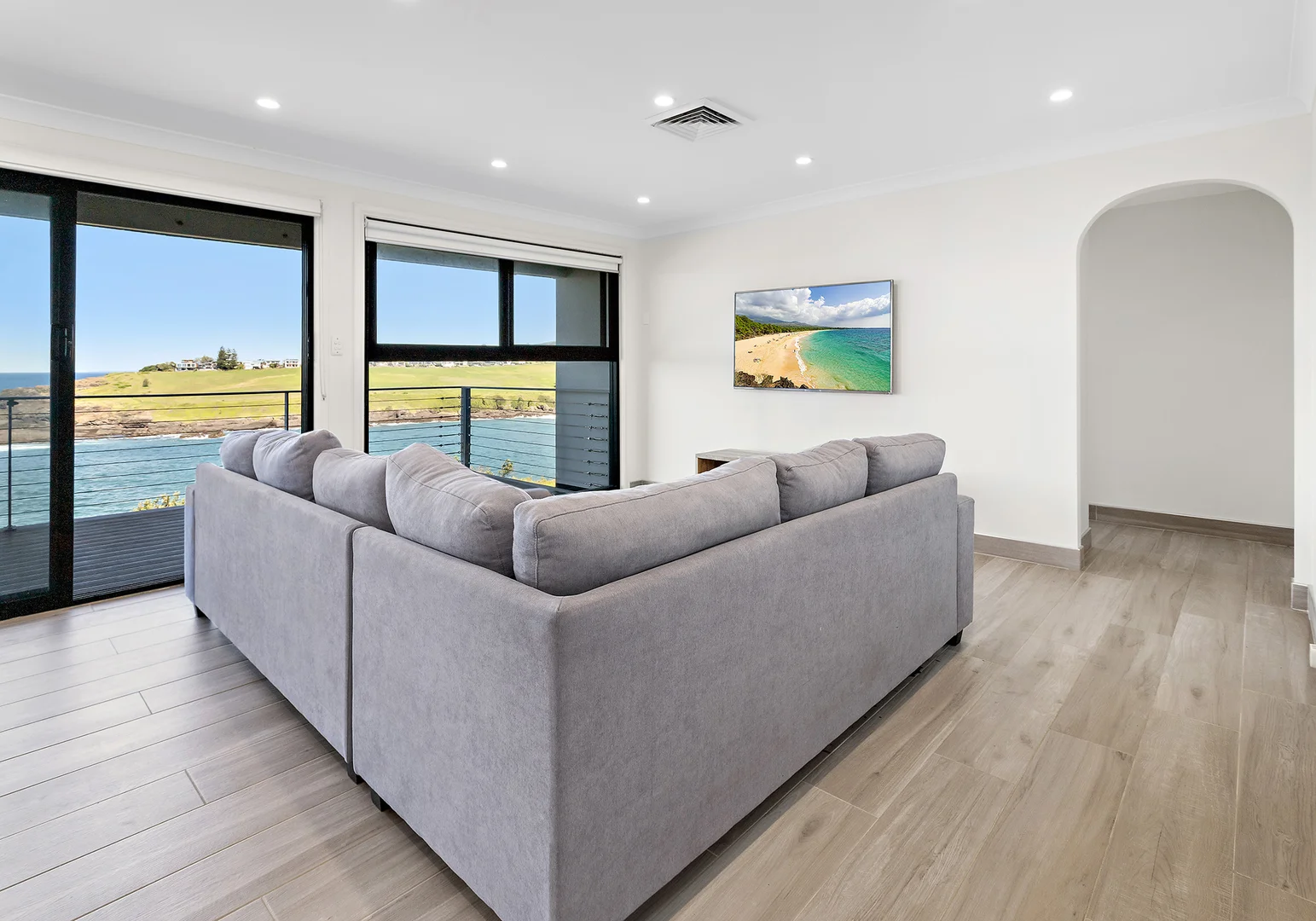 71 Tingira Crescent, Kiama NSW 2533 photo 3