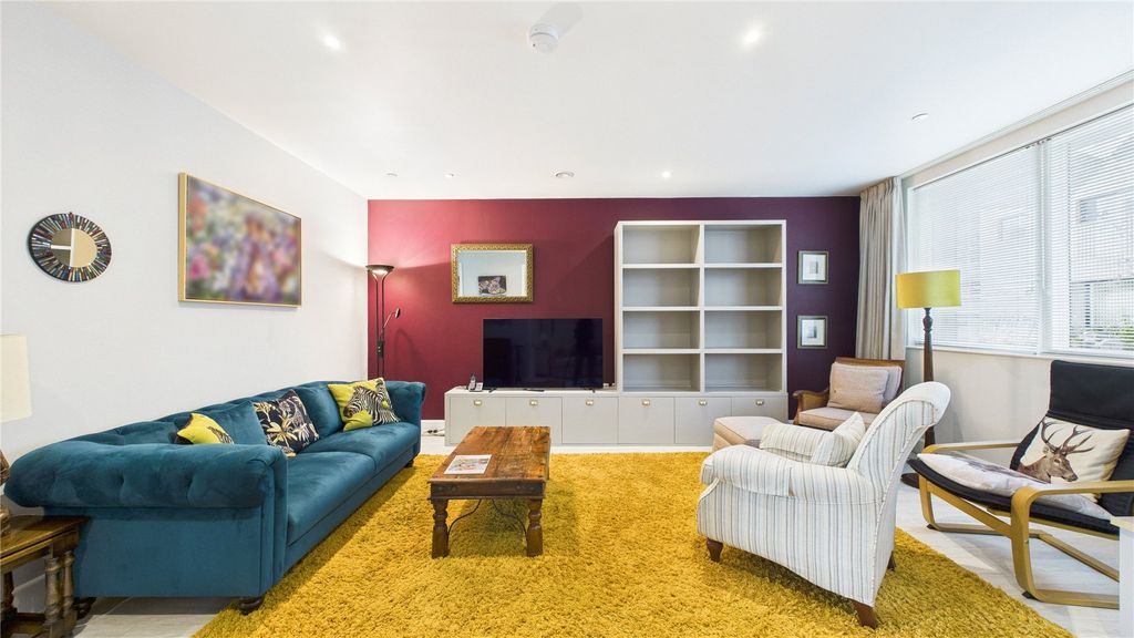 Additional image 3 of 2 bed flat for saleHorsell, Woking, Surrey GU21