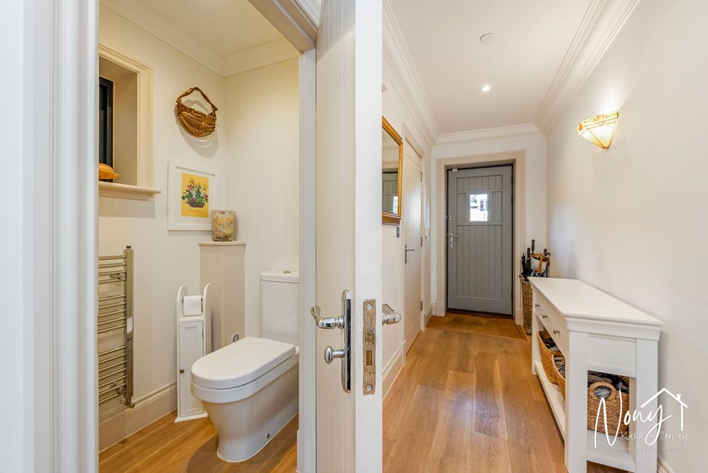 Additional image 12 of 4 bed detached house for saleStiles Yard, Alresford SO24