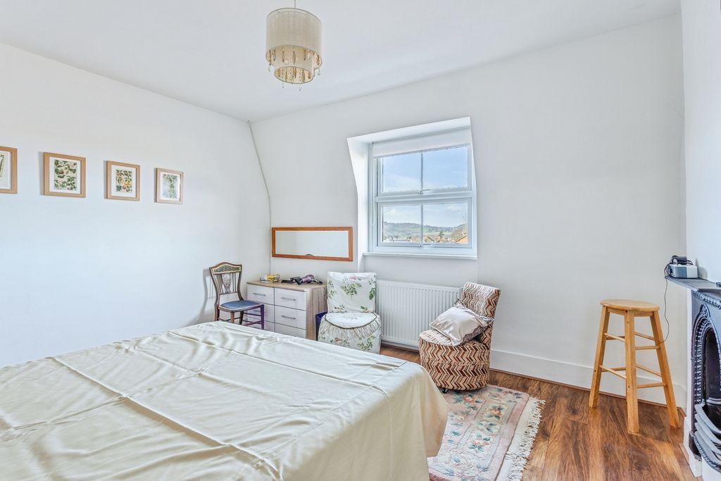 Additional image 8 of 1 bed flat for saleVictoria Grove, Bridport DT6