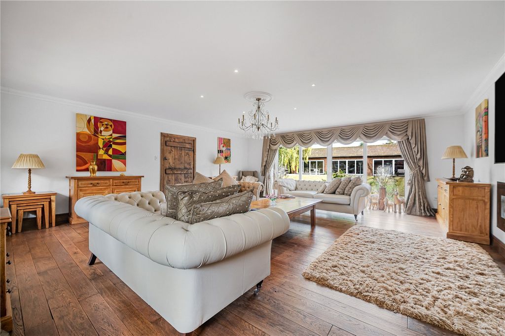 Additional image 9 of 3 bed detached house for saleGilhams Avenue, Banstead SM7