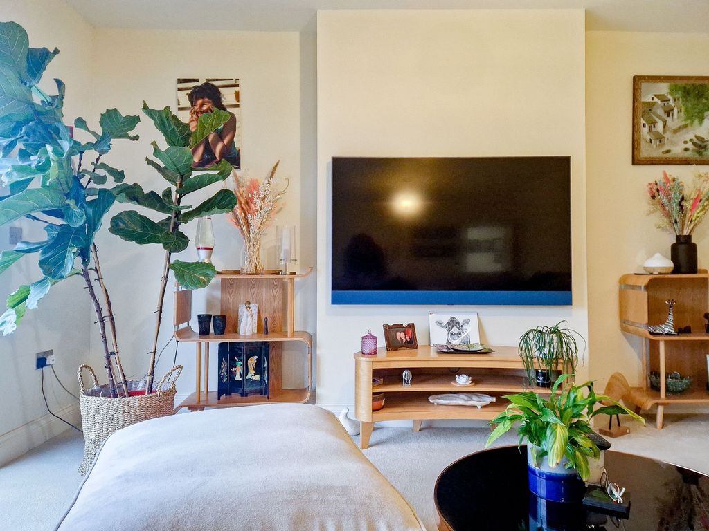Additional image 13 of 3 bed flat for sale4 Cartref Apartments, St Saviour JE2