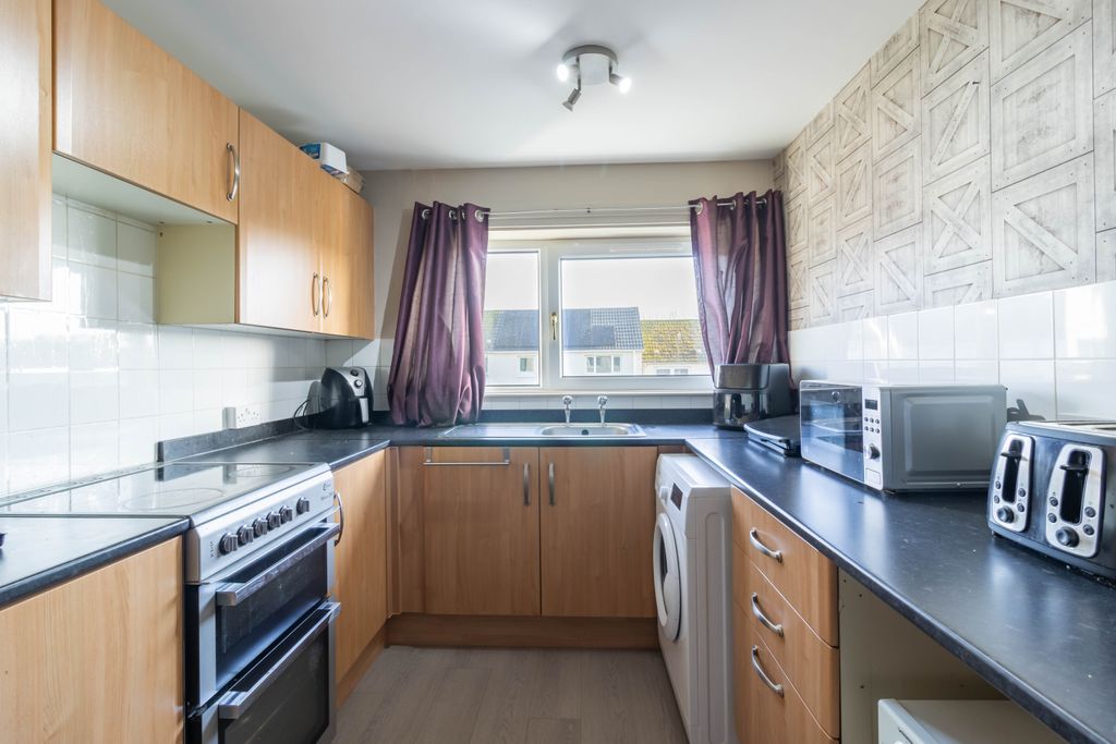 Additional image 4 of 2 bed flat for saleCharles Avenue, Arbroath DD11