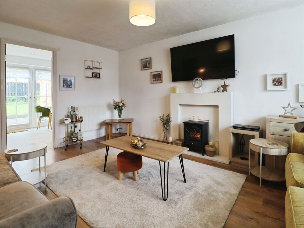 Additional image 8 of 3 bed semi-detached house for saleGreat Burnet Close, St. Mellons, Cardiff CF3