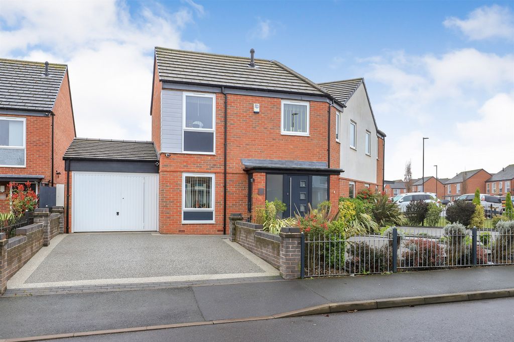 Additional image 20 of 3 bed semi-detached house for saleHemlock Way, Bilston WV14