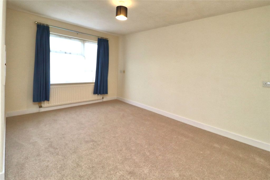Additional image 7 of 2 bed flat for saleWoking, Surrey GU21