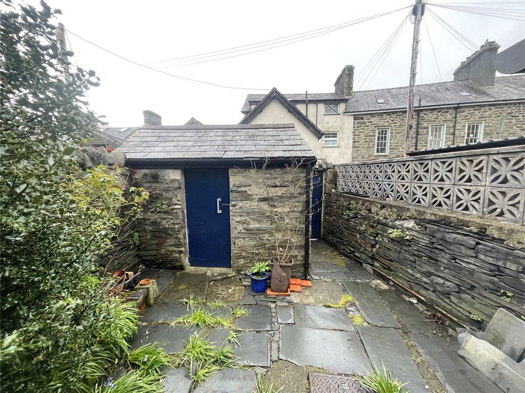Additional image 6 of 2 bed terraced house for salePark Square, Blaenau Ffestiniog, Gwynedd LL41