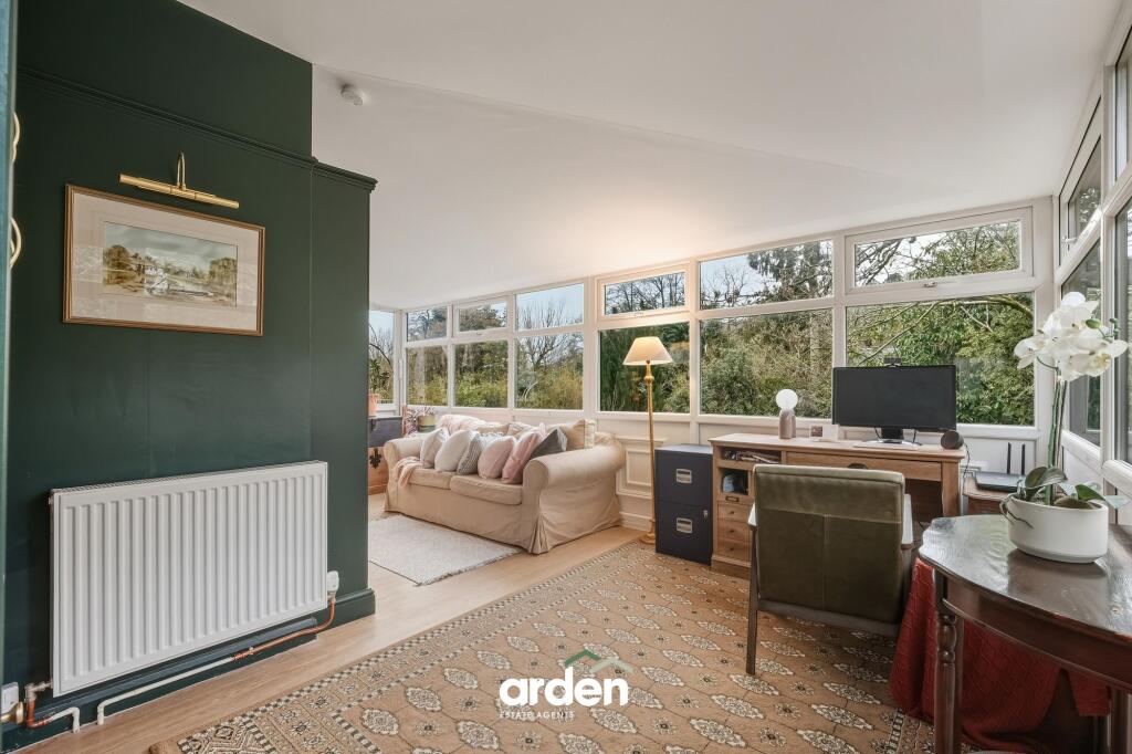 Additional image 10 of Groveley Lane, Cofton Hackett, B45
