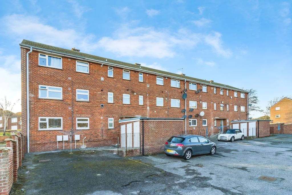 Additional image 12 of 2 bed flat for saleAlexandra Road, Bridport DT6