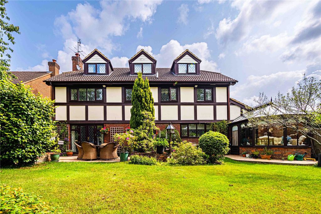 Additional image 6 of 5 bed detached house for saleThe Beech, Gravel Path, Berkhamsted, Hertfordshire HP4