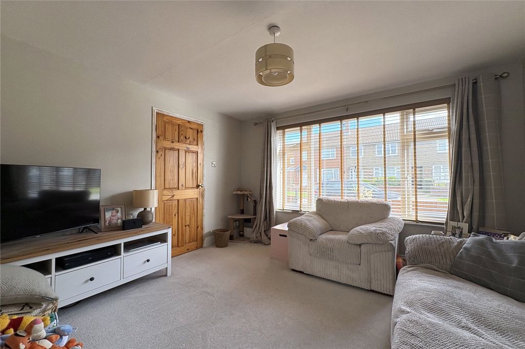Additional image 12 of 3 bed terraced house for saleWillow Way, Aldershot, Hampshire GU12