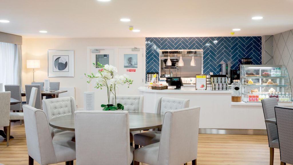 Additional image 11 of 2 bed flat for sale59-61 The Broadway, Amersham HP7