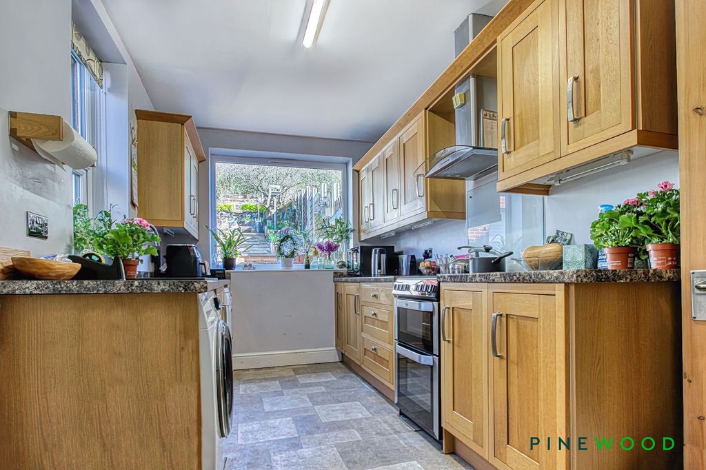 Additional image 9 of 3 bed semi-detached house for saleSpital Lane, Chesterfield S41