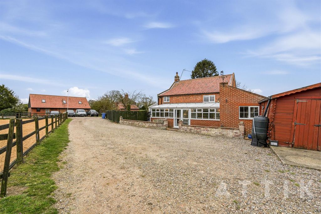 Additional image 49 of 5 bed equestrian for saleBarnaby Green, Wangford, Beccles NR34