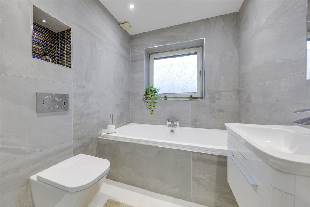 Additional image 21 of 5 bed detached house for saleGreensnook Lane, Bacup, Lancashire OL13