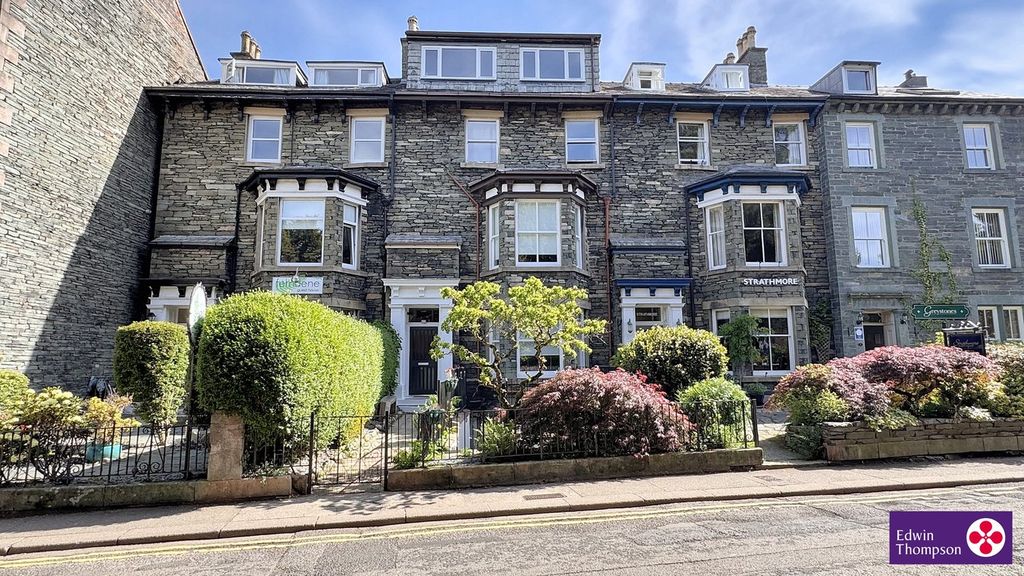Additional image 2 of 2 bed flat for sale7E St Johns Terrace, Ambleside Road, Keswick CA12