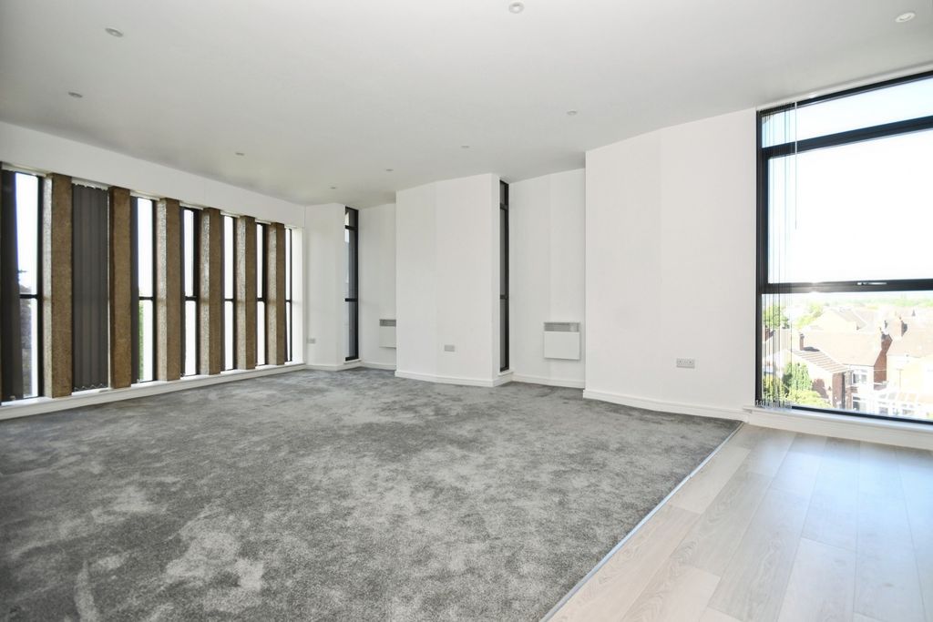 Additional image 5 of 1 bed flat for saleWest Bars, Chesterfield, Derbyshire S40