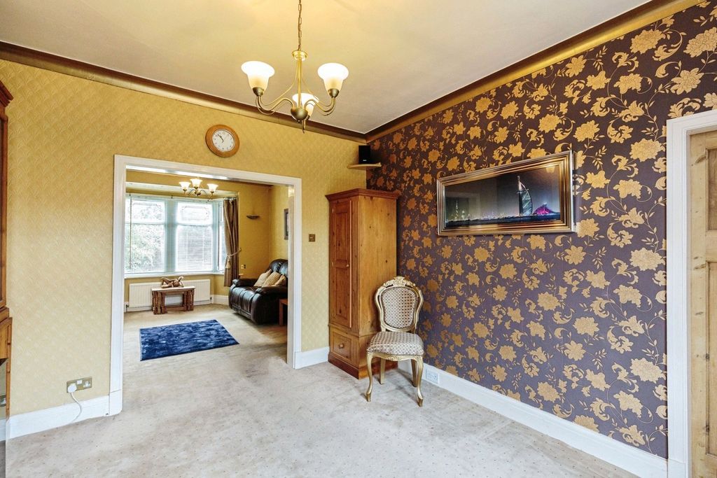 Additional image 11 of 3 bed semi-detached house for saleLord Street, Lytham St. Annes, Lancashire FY8