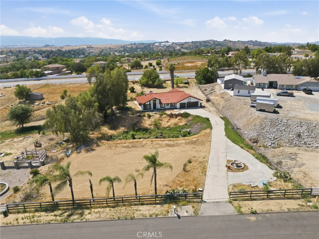 Additional image 43 of 18085 Golden Leaf Lane, Riverside, CA 92504