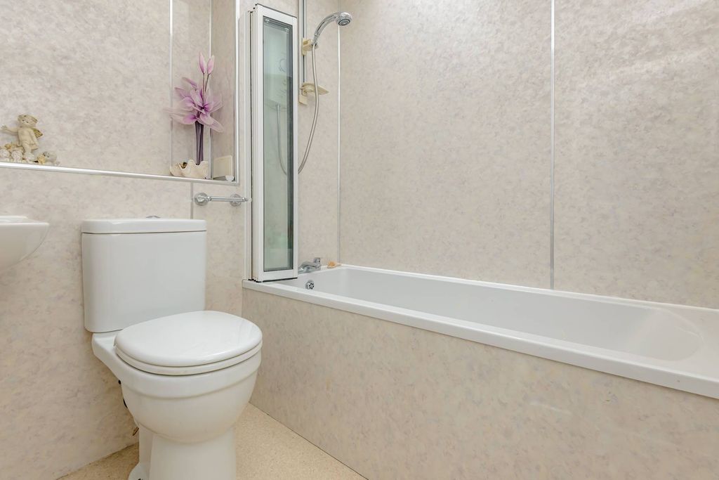 Additional image 13 of 4 bed semi-detached house for saleBaberton Mains Brae, Edinburgh EH14