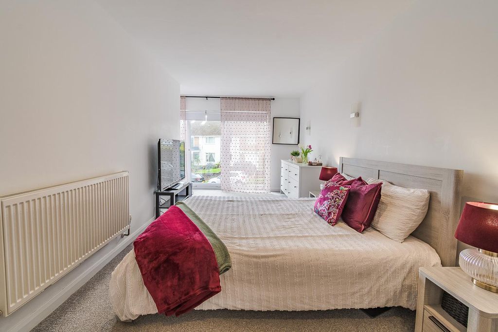Additional image 18 of 4 bed terraced house for saleMarine Drive, Barry CF62