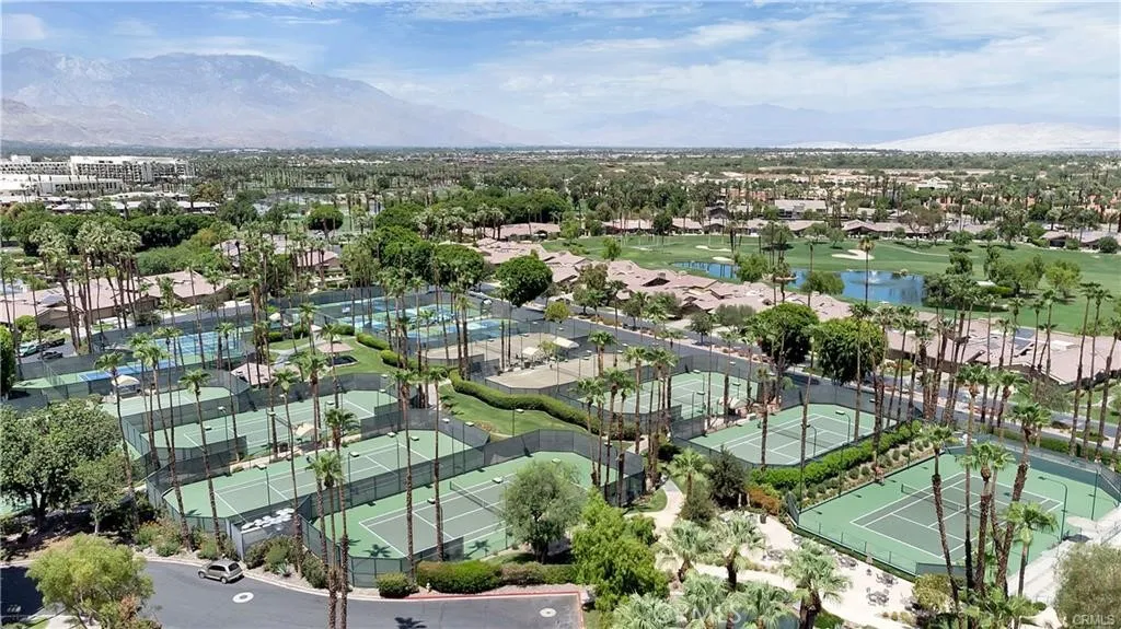 120 Old Ranch Rd, Palm Desert, CA 92211