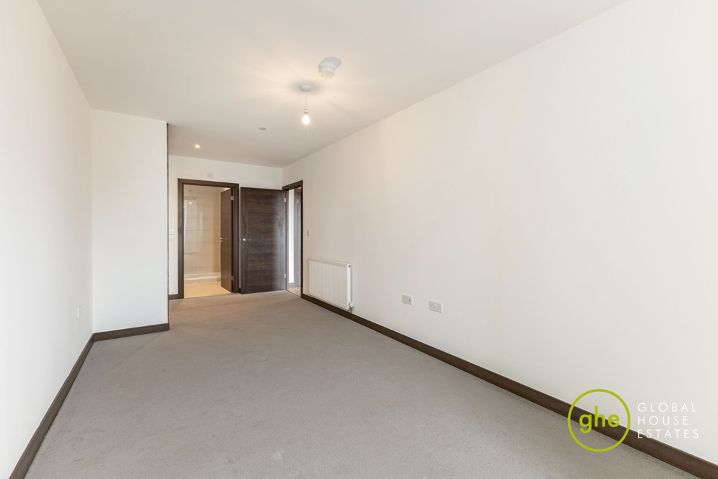 Additional image 6 of 2 bed flat for sale5-9, Berkeley Avenue, Reading RG1