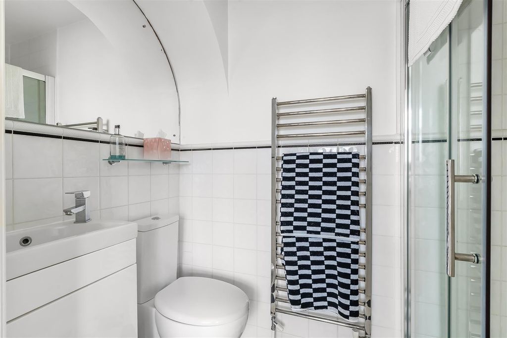 Additional image 24 of 4 bed detached house for saleAgates Lane, Ashtead KT21