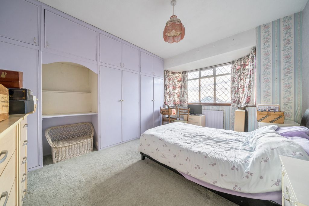 Additional image 2 of 3 bed detached house for saleOrchard Avenue, Belvedere DA17