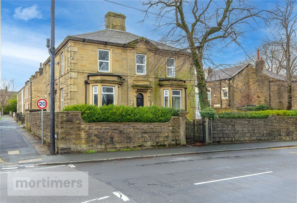 Additional image 36 of 4 bed detached house for saleWhalley Road, Accrington, Lancashire BB5
