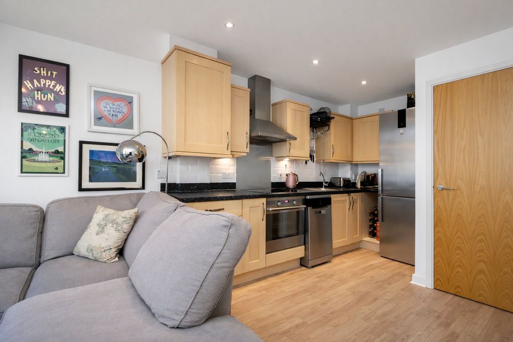 Additional image 2 of 1 bed flat for saleBowyer Drive, Letchworth Garden City SG6