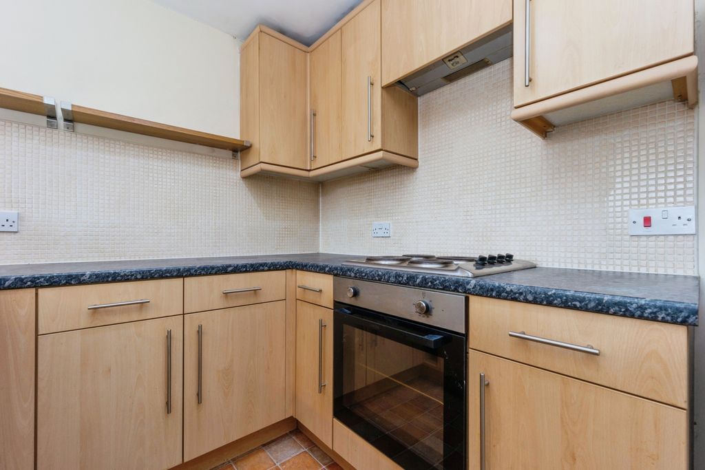 Additional image 8 of 2 bed flat for saleWelbeck Street South, Ashton-Under-Lyne OL7