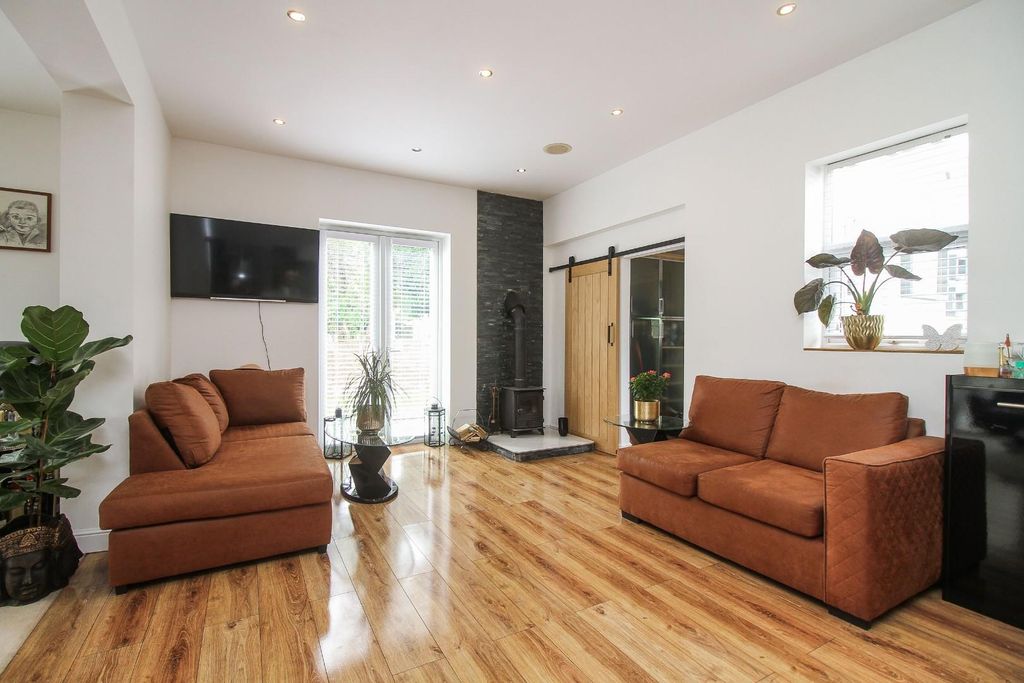 Additional image 4 of 4 bed detached house for saleWoodhorn Road Back, Ashington NE63