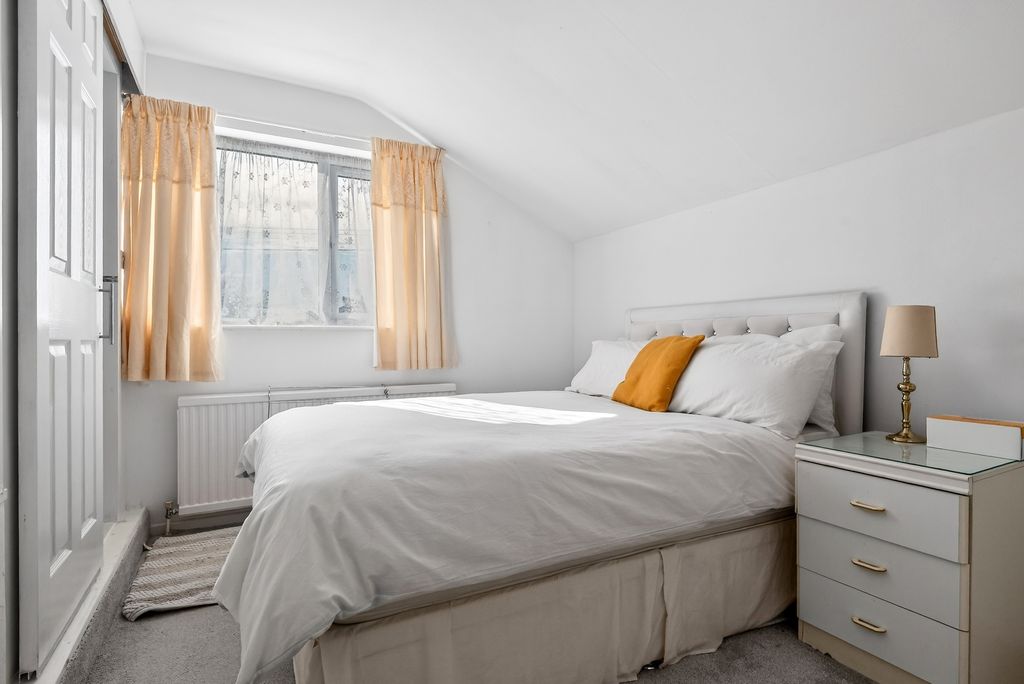 Additional image 14 of 4 bed detached house for saleBeech Avenue, Biggleswade SG18