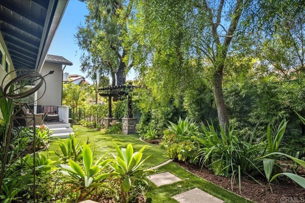 Additional image 38 of 734 Avocado Ct, Del Mar, CA 92014