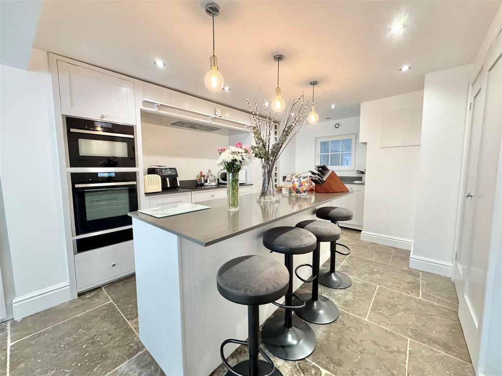 Additional image 5 of 4 bed terraced house for saleHeyes Lane, Alderley Edge SK9