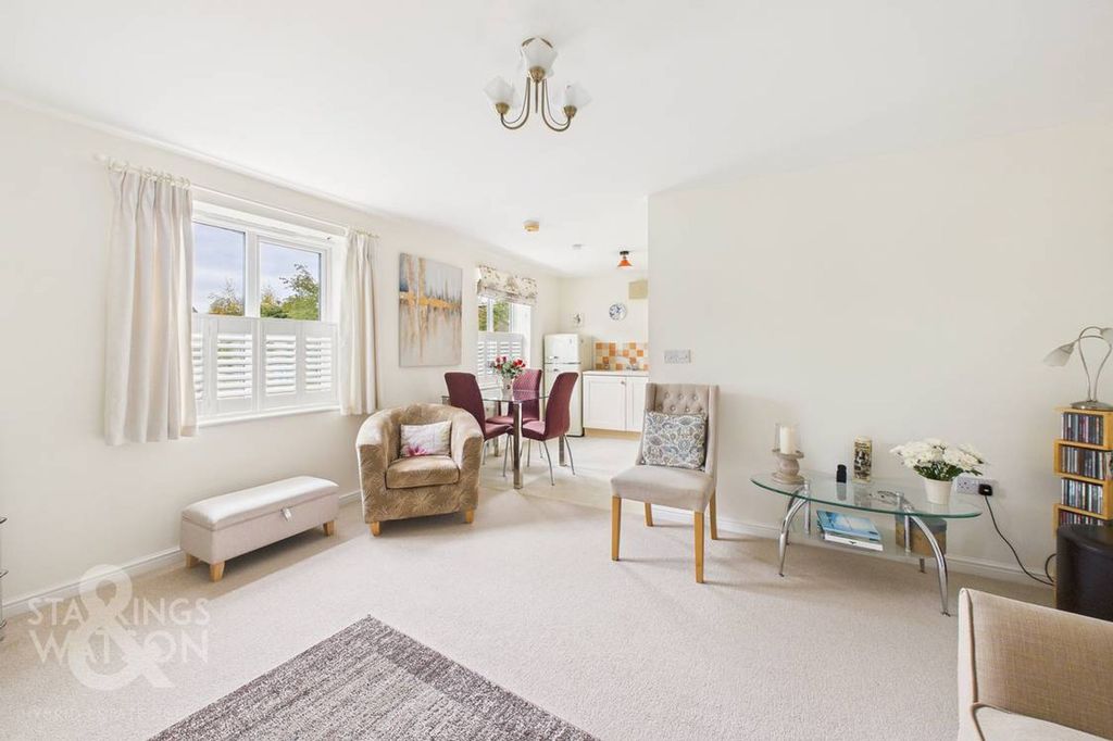 Additional image 10 of 2 bed flat for saleHolly Blue Road, Wymondham, Norwich NR18