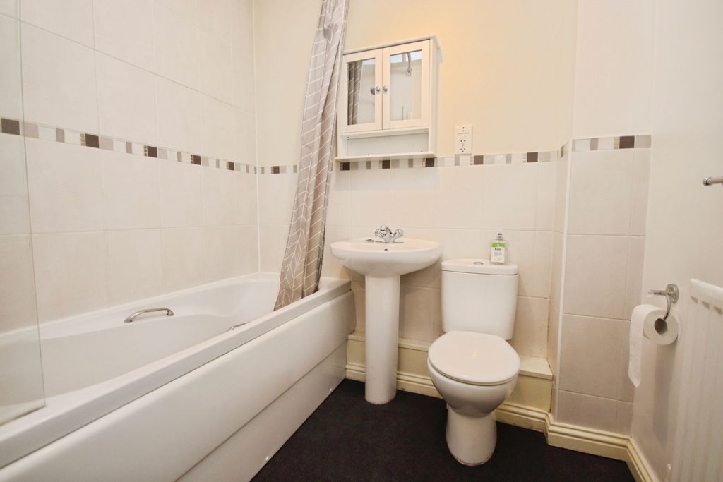 Additional image 8 of 2 bed flat for saleHoneysuckle Lane, Wragby, Market Rasen LN8