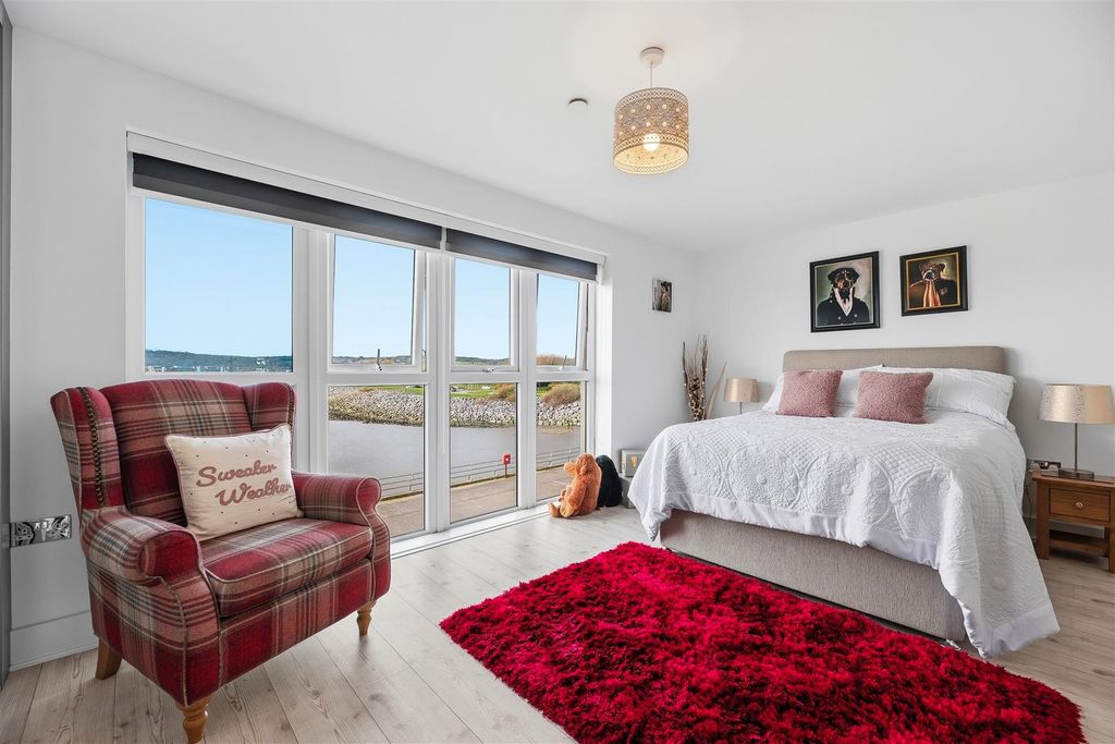 Additional image 17 of 5 bed town house for saleBwlchygwynt, Llanelli SA15