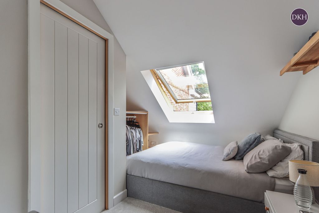 Additional image 12 of 3 bed semi-detached house for saleWoodside Road, Abbots Langley, Hertfordshire WD5