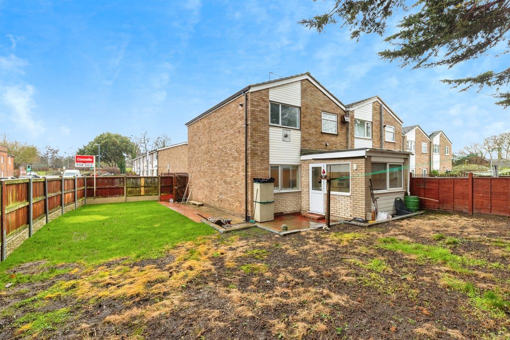 Additional image 2 of 3 bed end terrace house for saleThe Gardens, Baldock SG7