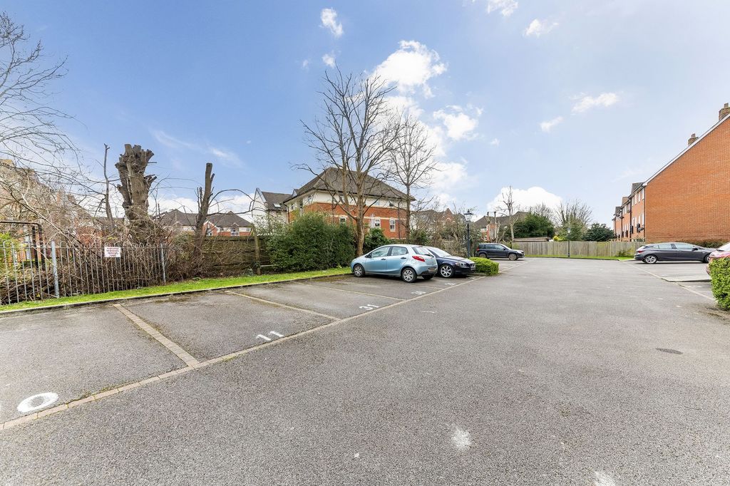 Additional image 18 of 2 bed flat for salePenlon Place, Abingdon OX14