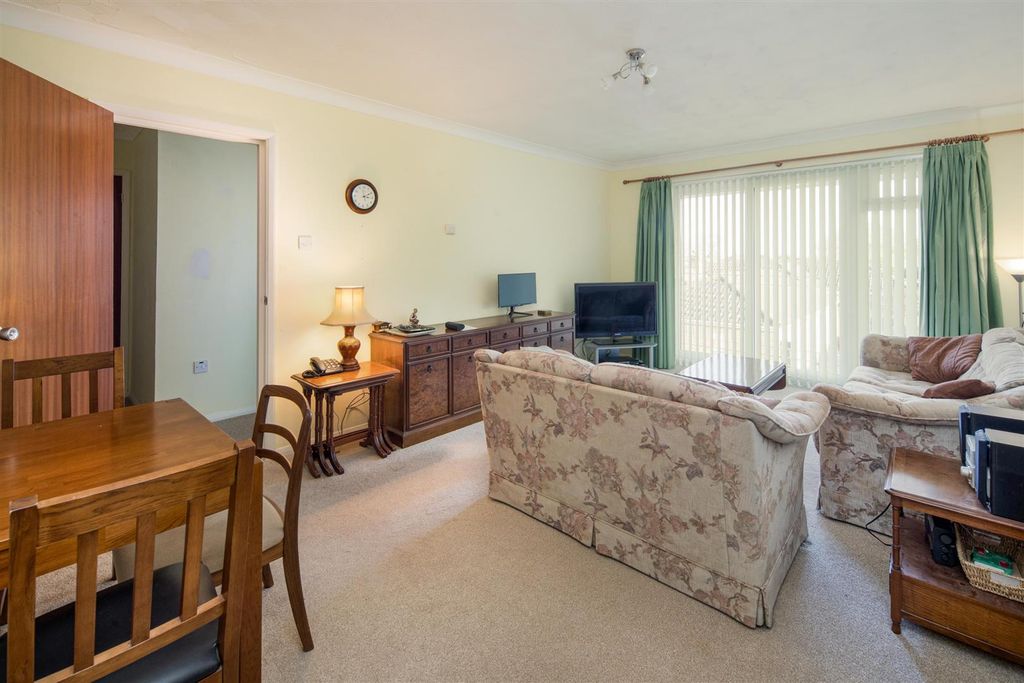 Additional image 7 of 2 bed flat for saleGrange Gardens, Bembridge PO35