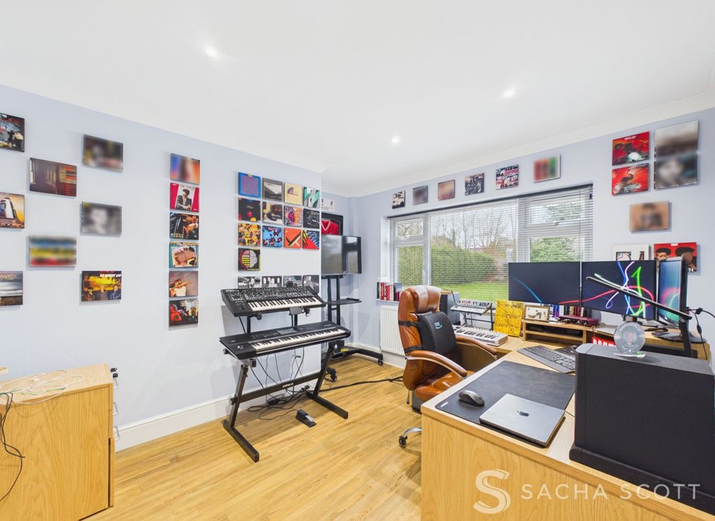 Additional image 13 of 4 bed semi-detached house for saleLinks Road, Ashtead KT21