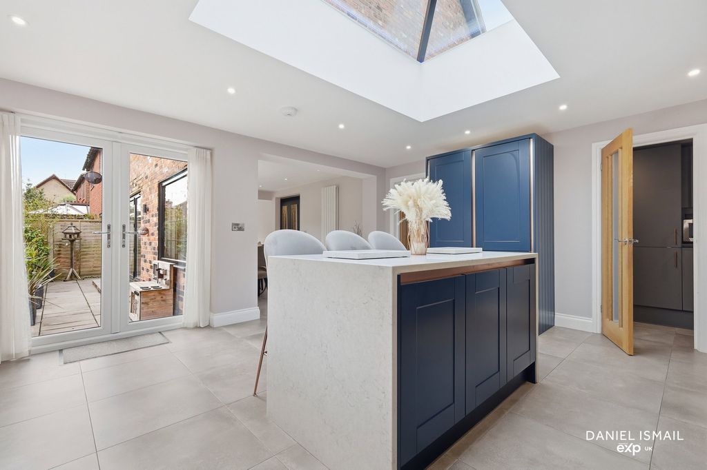 Additional image 14 of 4 bed detached house for saleThe Lindens, Langdon Hills, Basildon SS16