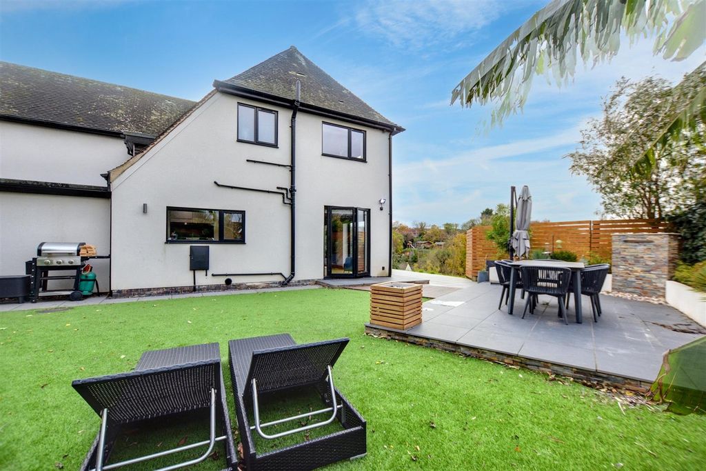 Additional image 43 of 4 bed detached house for saleHillside, Castle Donington DE74